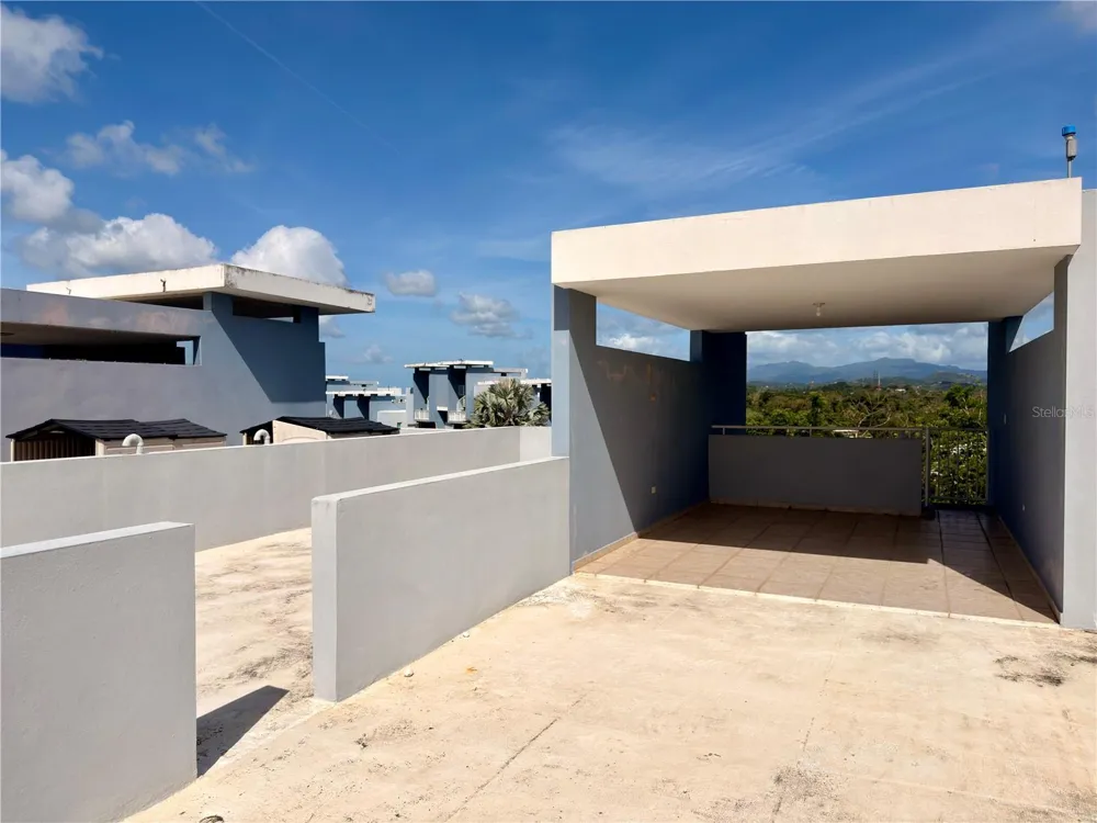 COND PASEO DEL REY #F-302 Carolina, PR 00987