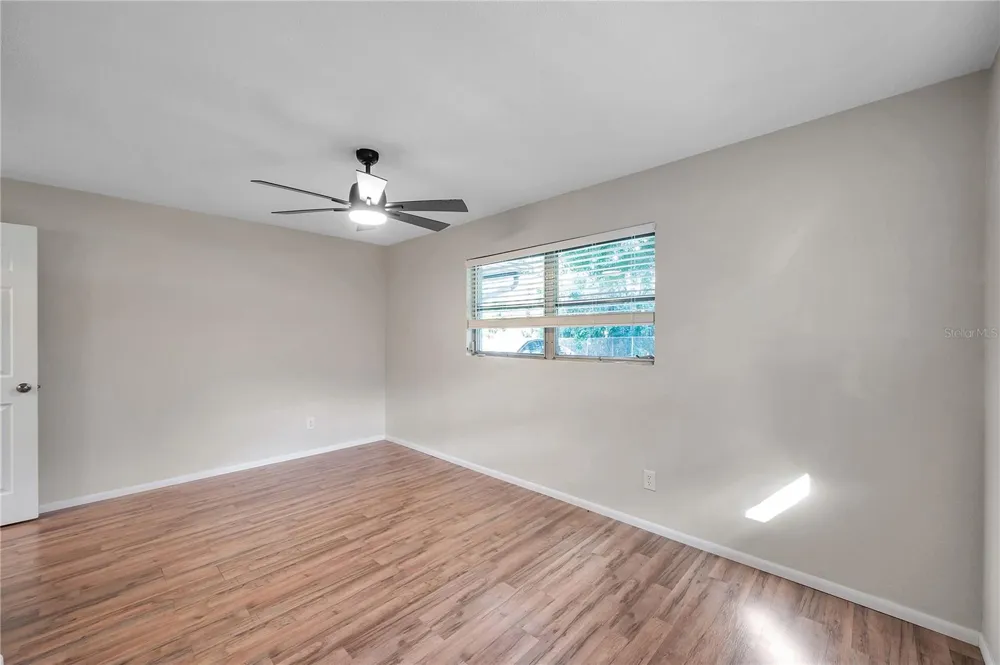 1995 MEADOW DRIVE Clearwater, FL 33763