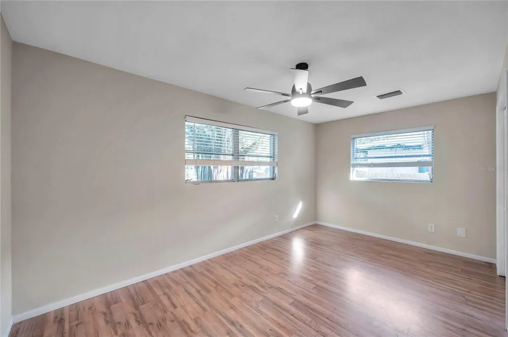 1995 MEADOW DRIVE Clearwater, FL 33763