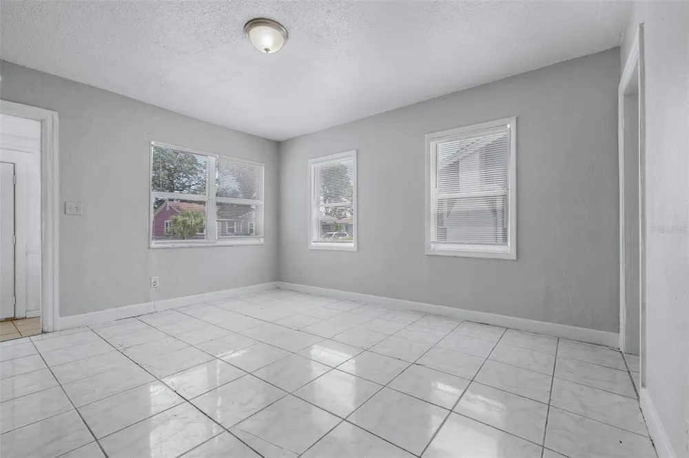 1311 PRESCOTT STREET S St Petersburg, FL 33712