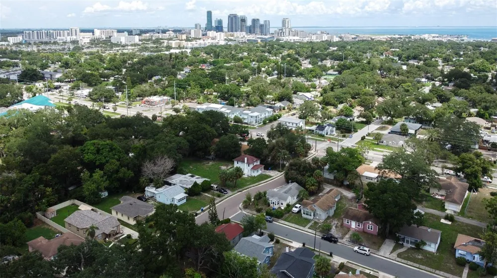 1311 PRESCOTT STREET S St Petersburg, FL 33712