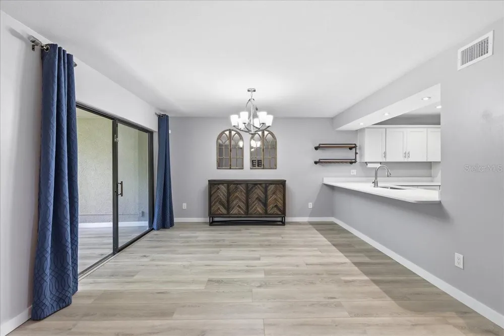 7537 FENWICK COVE LANE Orlando, FL 32819