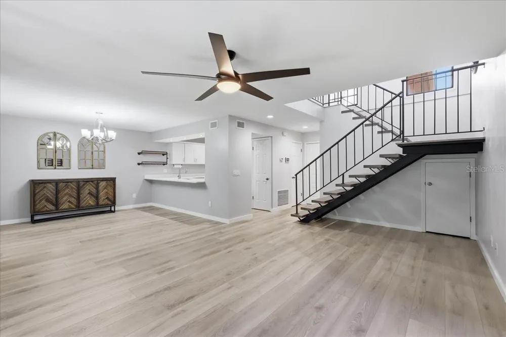 7537 FENWICK COVE LANE Orlando, FL 32819
