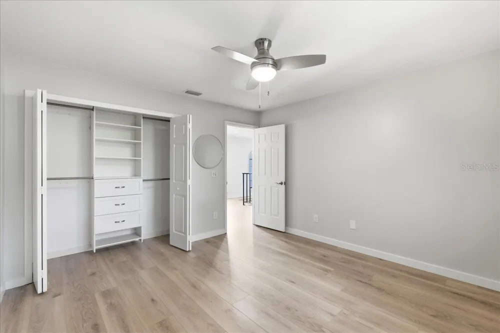 7537 FENWICK COVE LANE Orlando, FL 32819