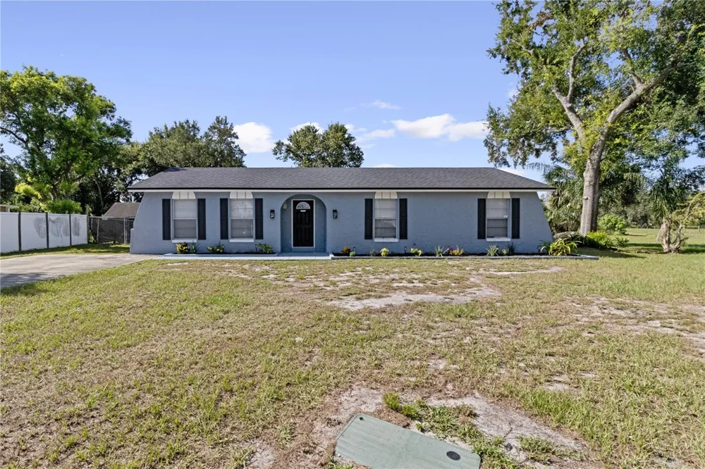 288 CHERRY LAUREL LANE Winter Haven, FL 33880