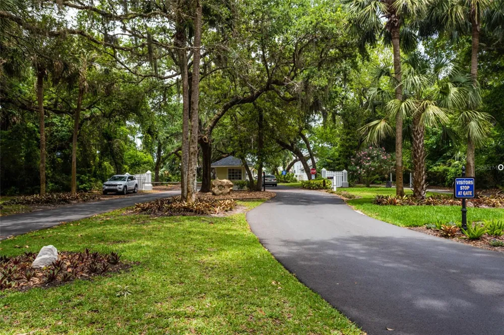24 MEDFORD DRIVE Palm Coast, FL 32137