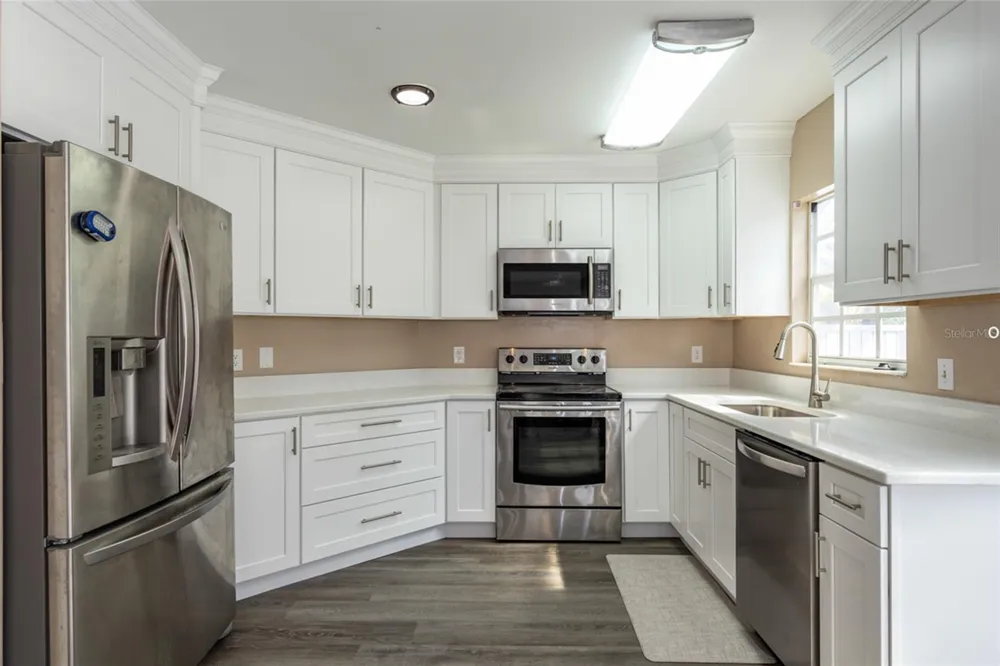 24 MEDFORD DRIVE Palm Coast, FL 32137