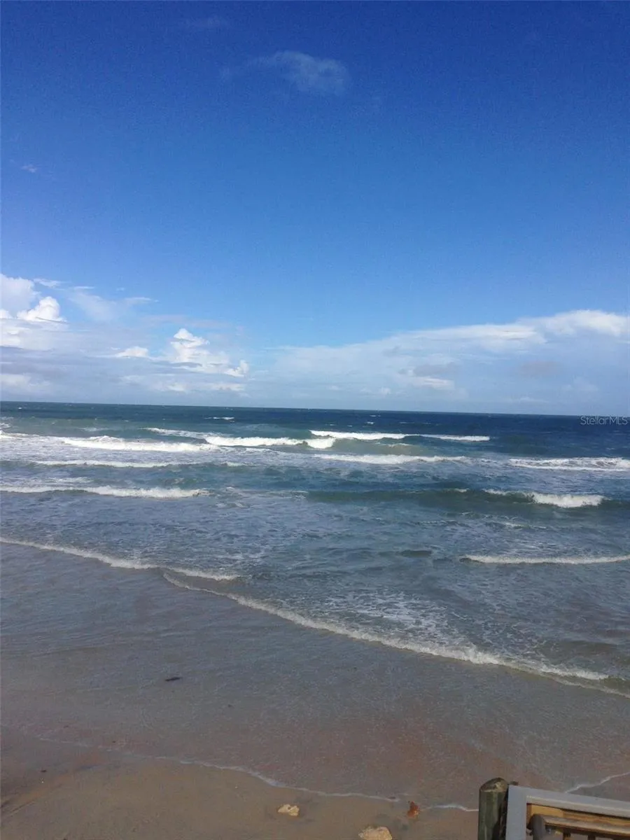 24 MEDFORD DRIVE Palm Coast, FL 32137