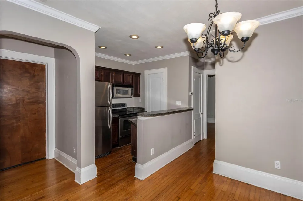 613 E RIDGEWOOD STREET #5 Orlando, FL 32803
