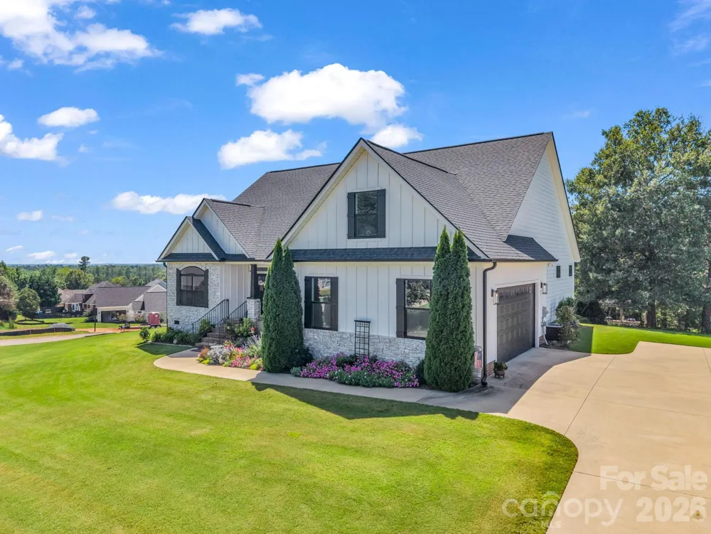 718 Tinsberry Lane Inman, SC 29349