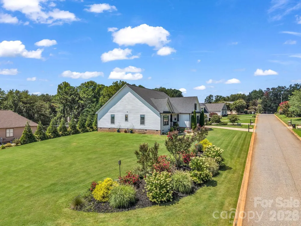 718 Tinsberry Lane Inman, SC 29349