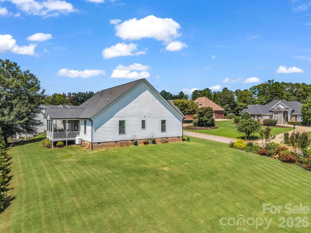 718 Tinsberry Lane Inman, SC 29349