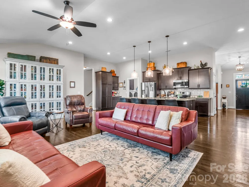 718 Tinsberry Lane Inman, SC 29349