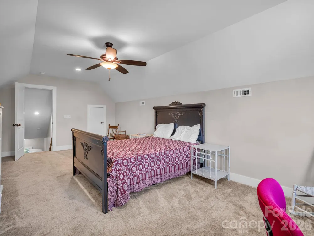 718 Tinsberry Lane Inman, SC 29349