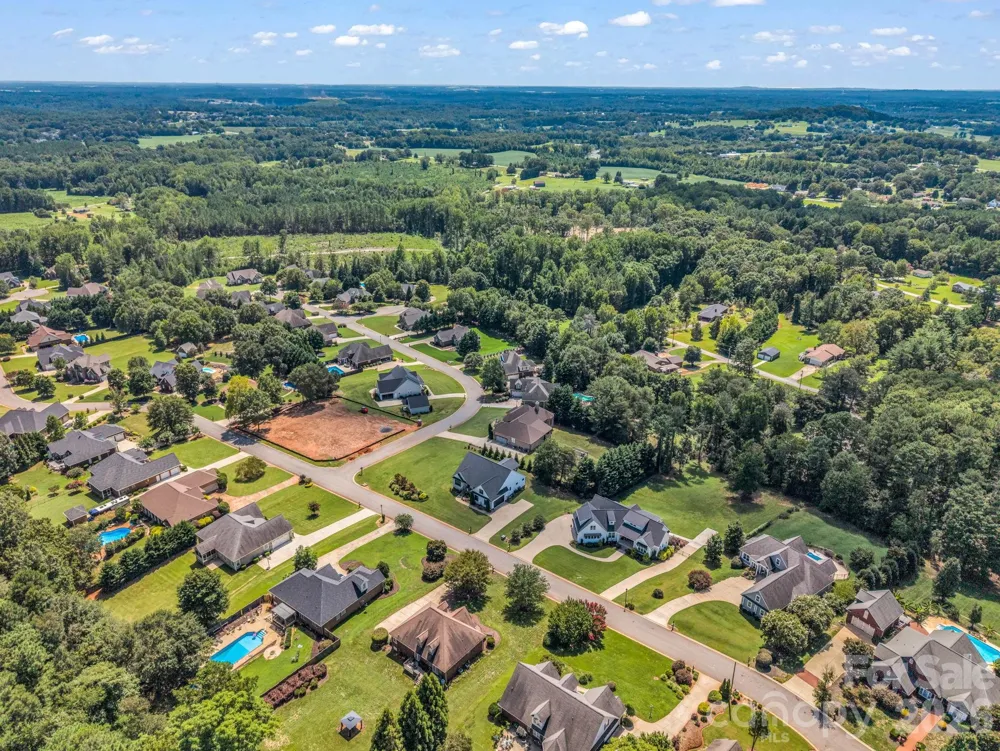 718 Tinsberry Lane Inman, SC 29349
