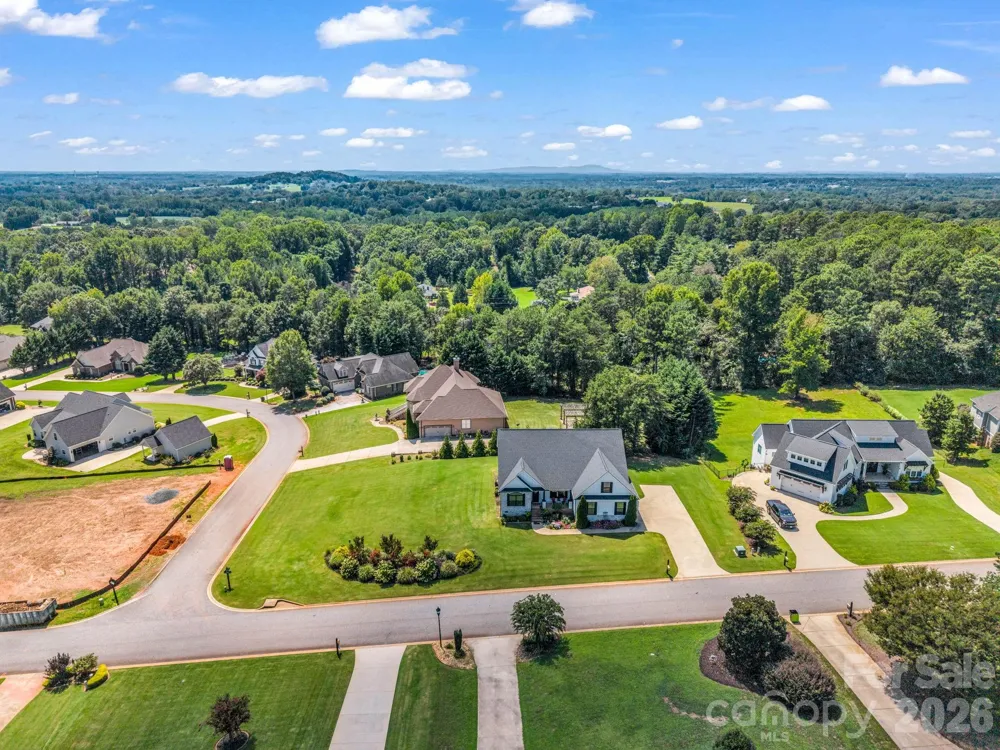 718 Tinsberry Lane Inman, SC 29349