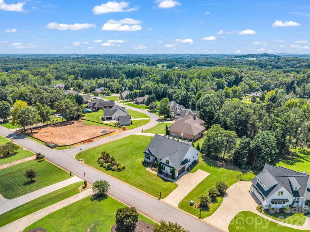 718 Tinsberry Lane Inman, SC 29349