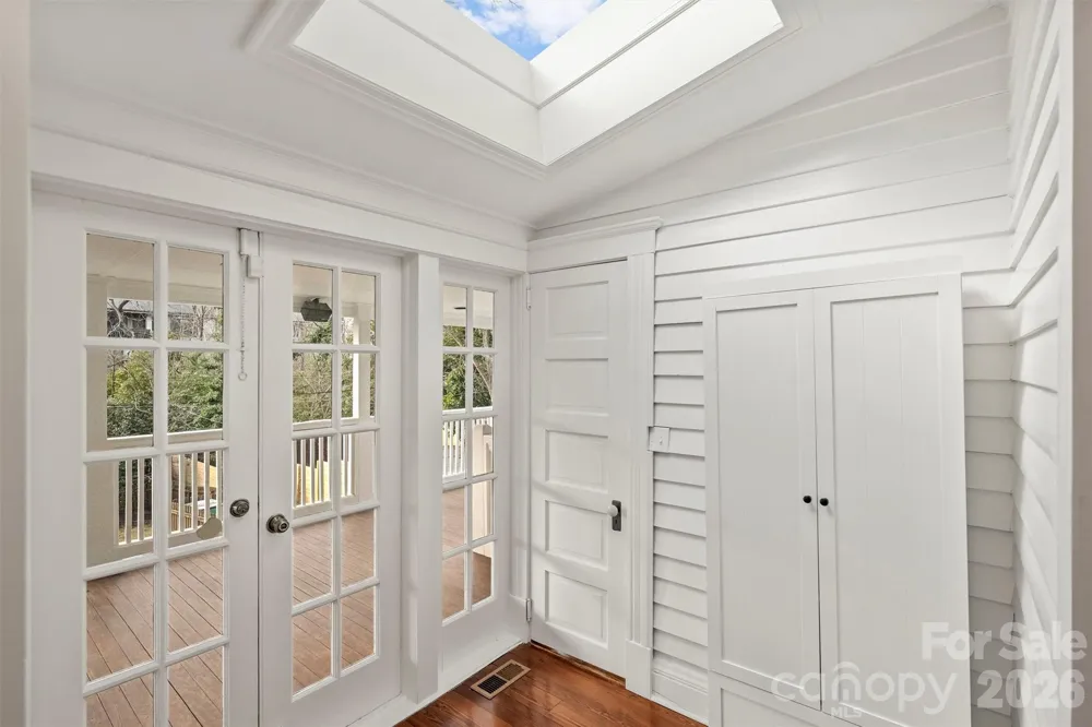 320 E Worthington Avenue Charlotte, NC 28203