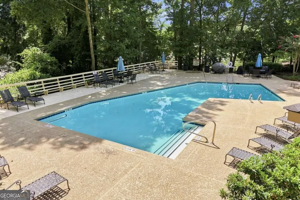 1003 Canyon Point CIR Roswell, GA 30076
