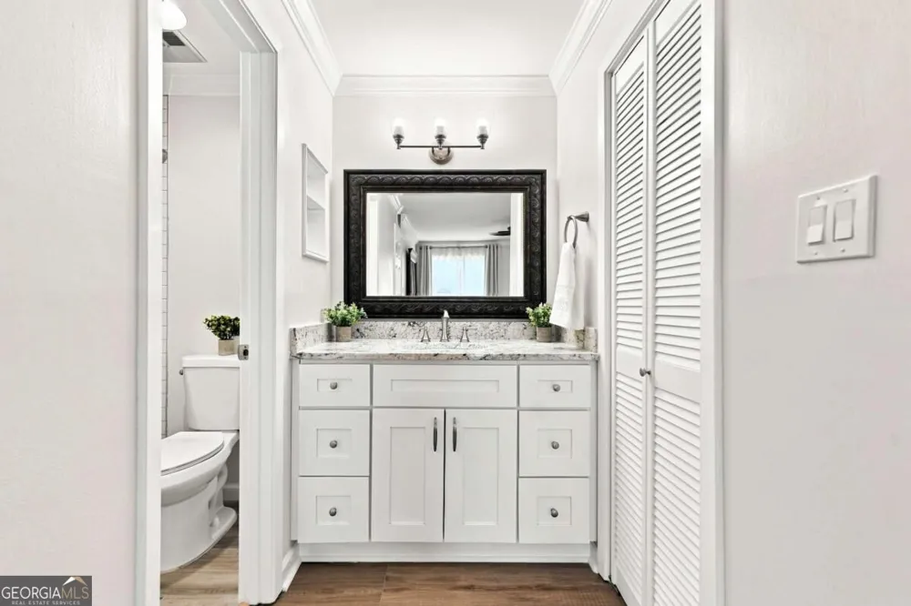 1003 Canyon Point CIR Roswell, GA 30076