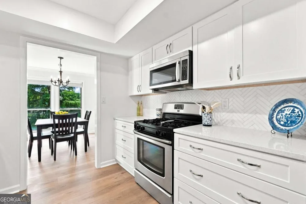 1003 Canyon Point CIR Roswell, GA 30076