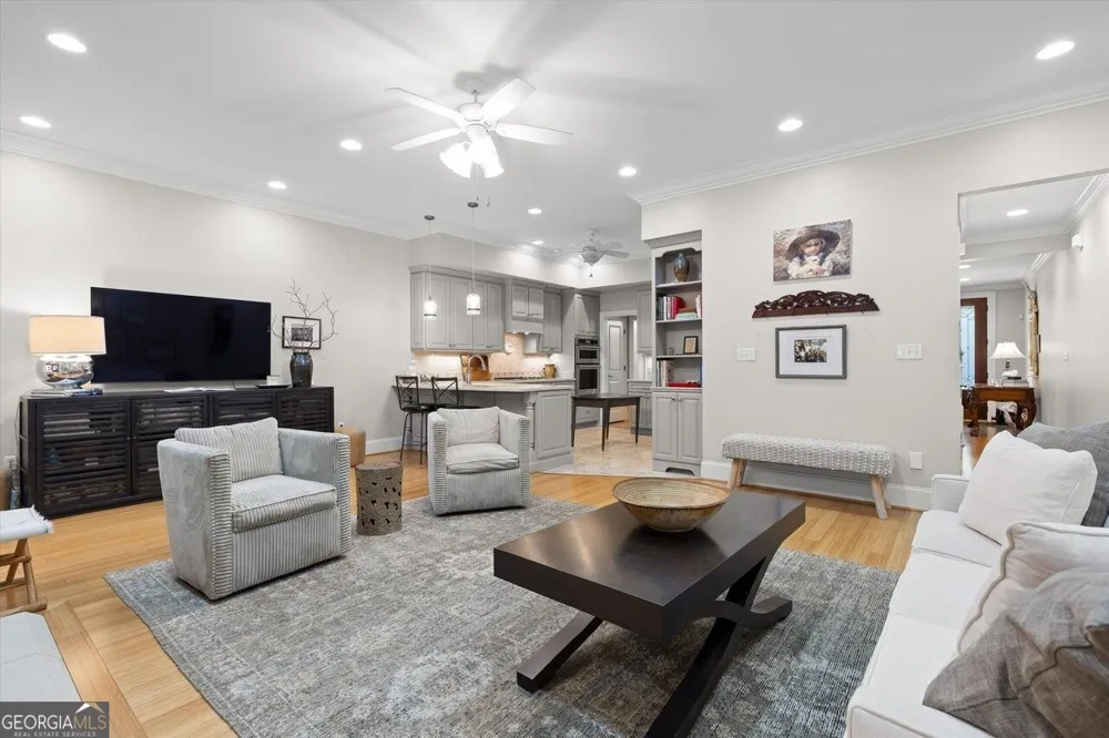 224 Cherry ST Chattanooga, TN 37403