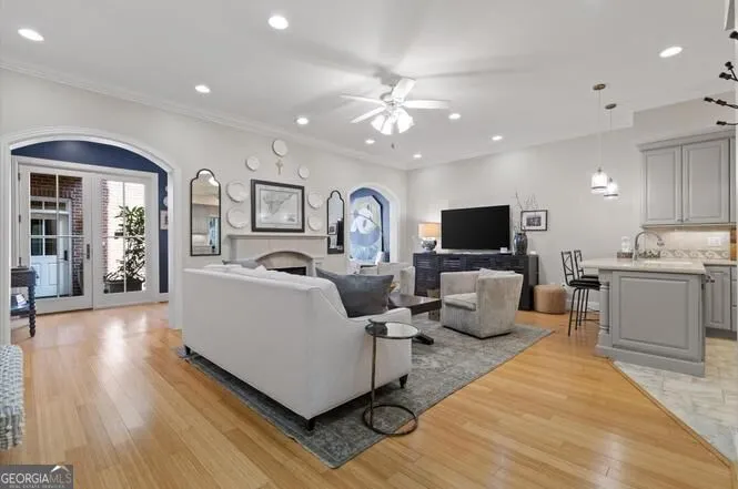 224 Cherry ST Chattanooga, TN 37403