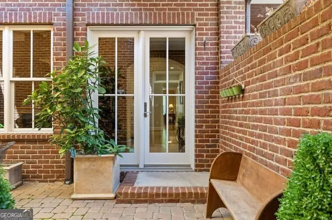 224 Cherry ST Chattanooga, TN 37403