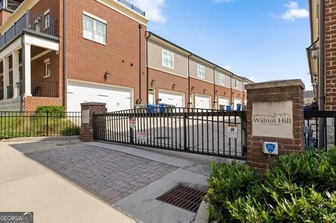 224 Cherry ST Chattanooga, TN 37403