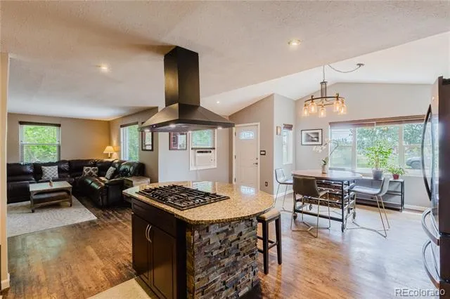 6125 W Exposition Avenue Lakewood, CO 80226