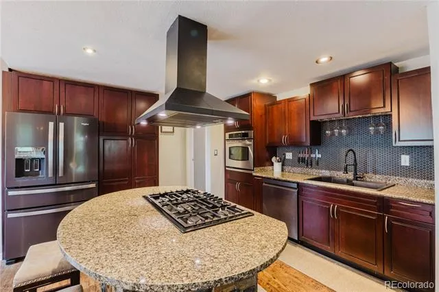 6125 W Exposition Avenue Lakewood, CO 80226