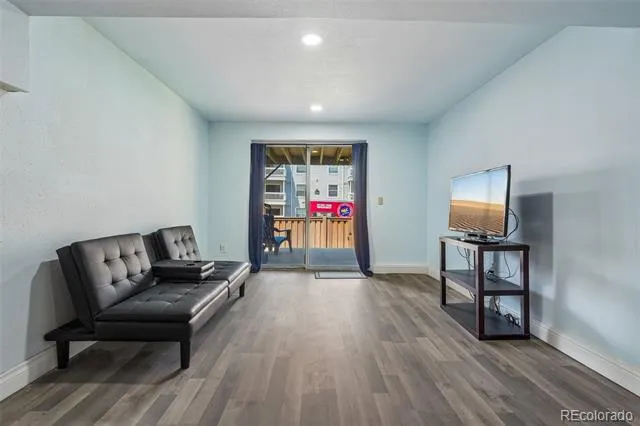1983 S Xenia Way Denver, CO 80231
