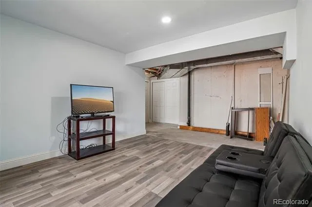 1983 S Xenia Way Denver, CO 80231