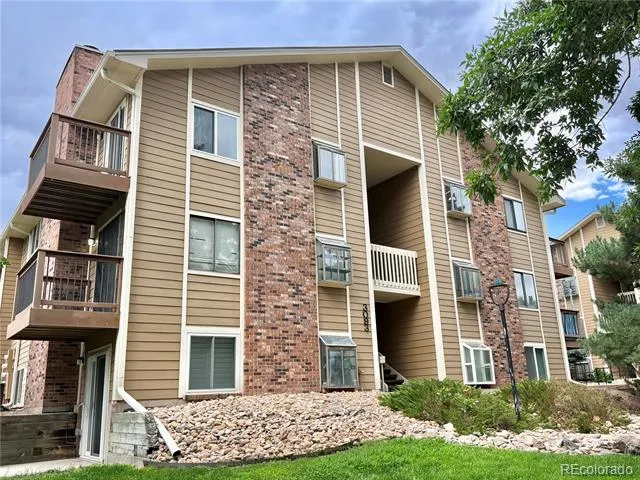 3093 S Ursula Circle #102 Aurora, CO 80014