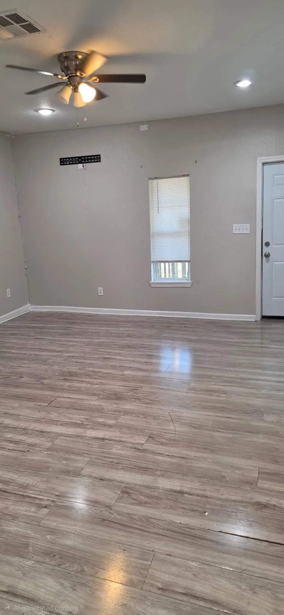1015 E Cannon Street Fort Worth, TX 76104