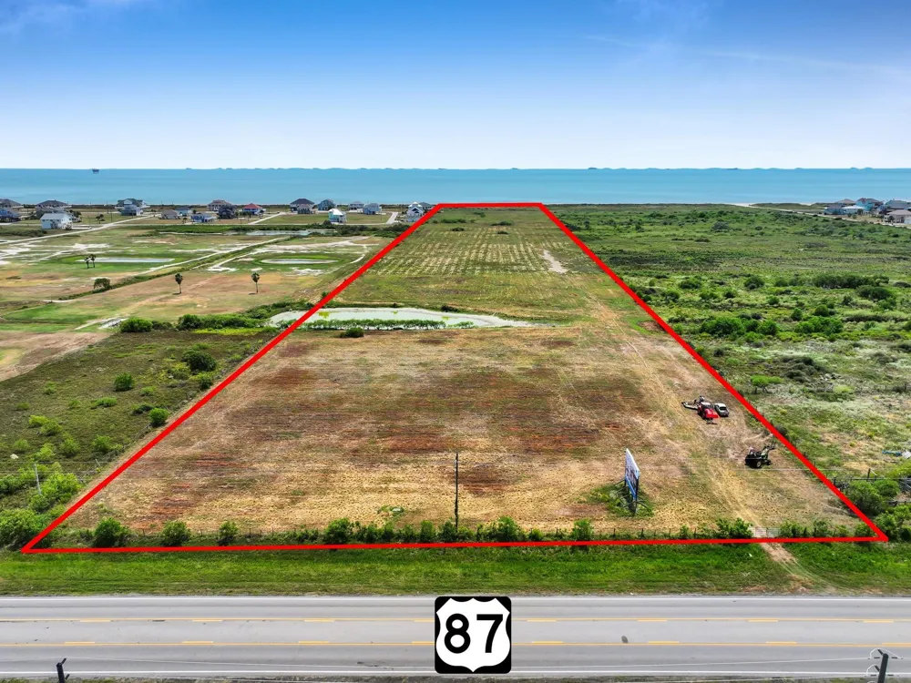 552 87 Highway Crystal Beach, TX 77650
