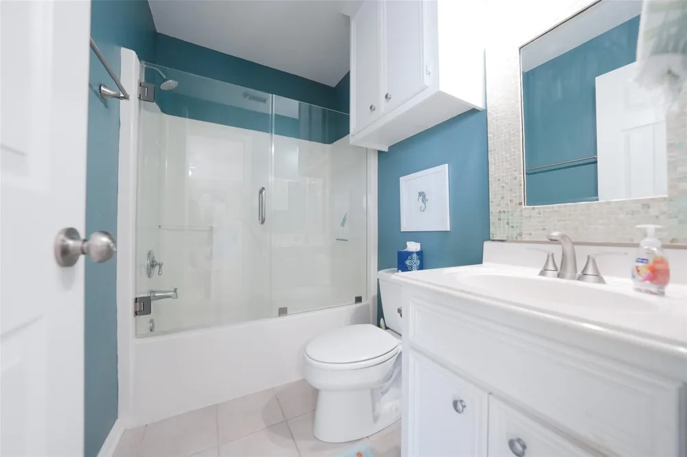 543 Sunset Circle Galveston, TX 77554