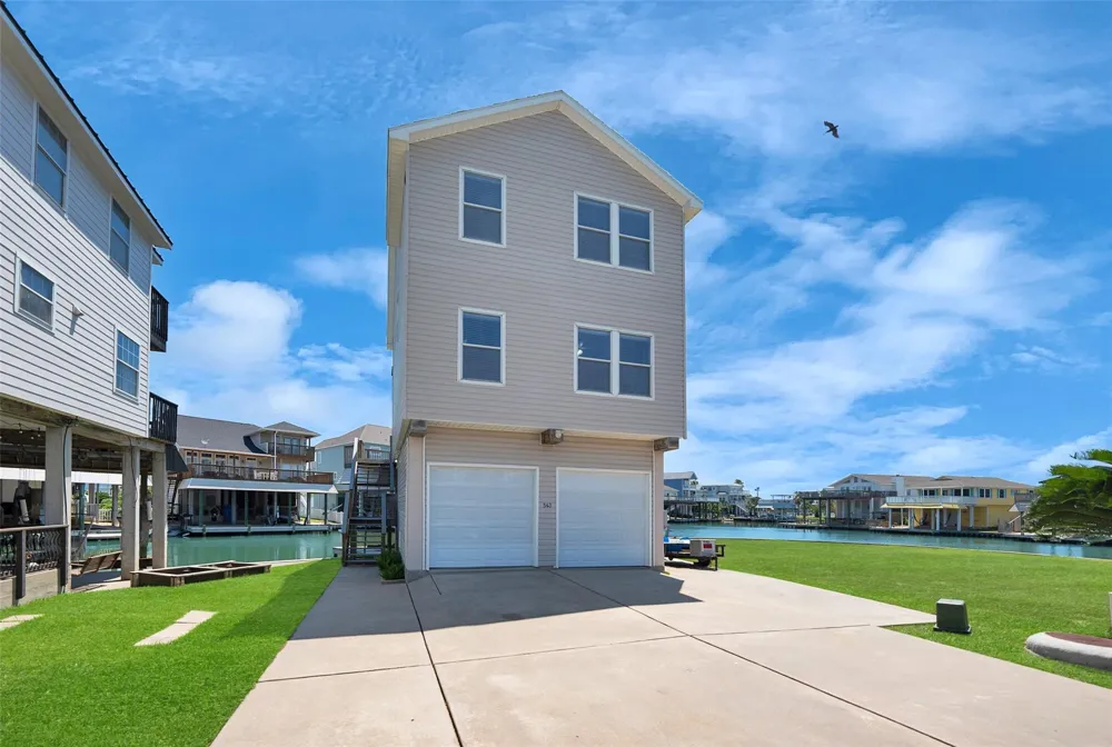 543 Sunset Circle Galveston, TX 77554