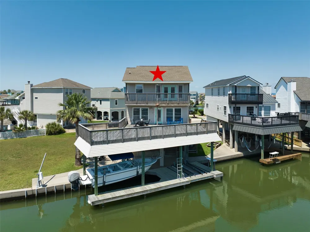 543 Sunset Circle Galveston, TX 77554