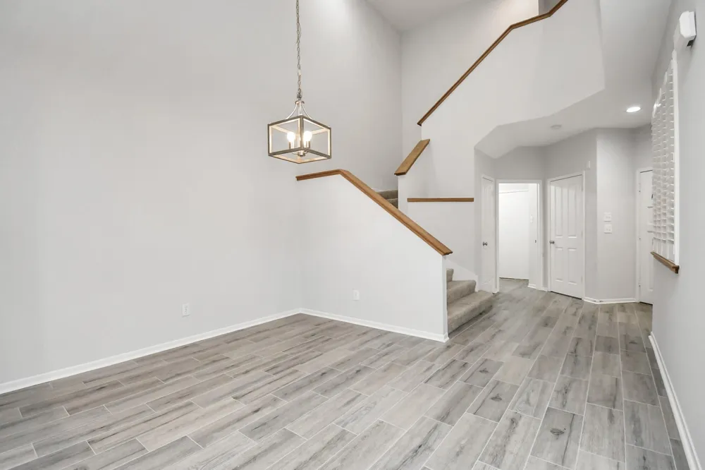 60 Lakeridge Court The Woodlands, TX 77381