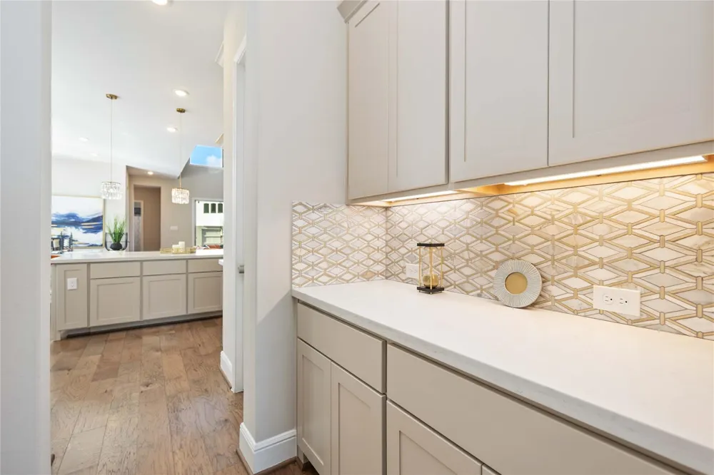 5006 Ashland Glen Lane Manvel, TX 77578