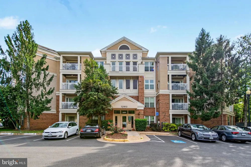 12913 ALTON SQUARE #320 Herndon, VA 20170