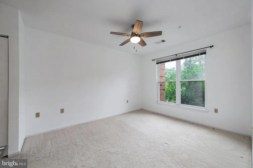 12913 ALTON SQUARE #320 Herndon, VA 20170