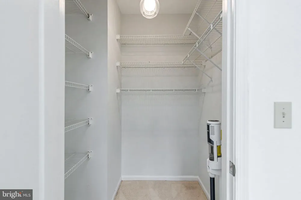 12913 ALTON SQUARE #320 Herndon, VA 20170