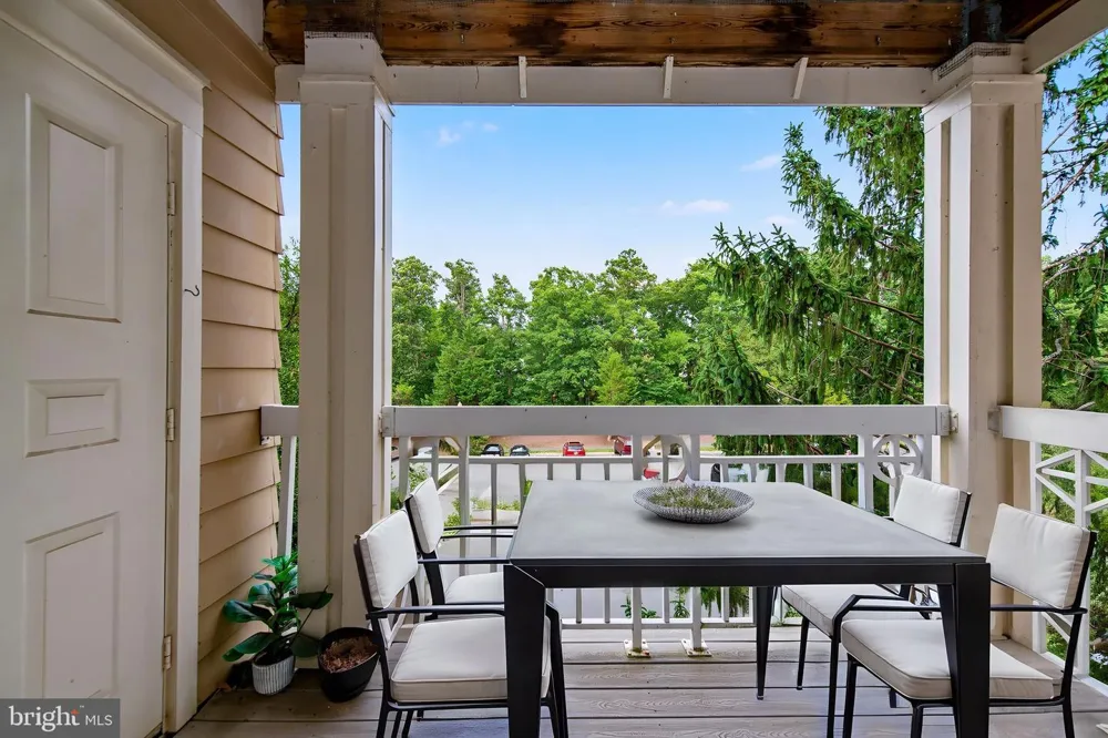 12913 ALTON SQUARE #320 Herndon, VA 20170