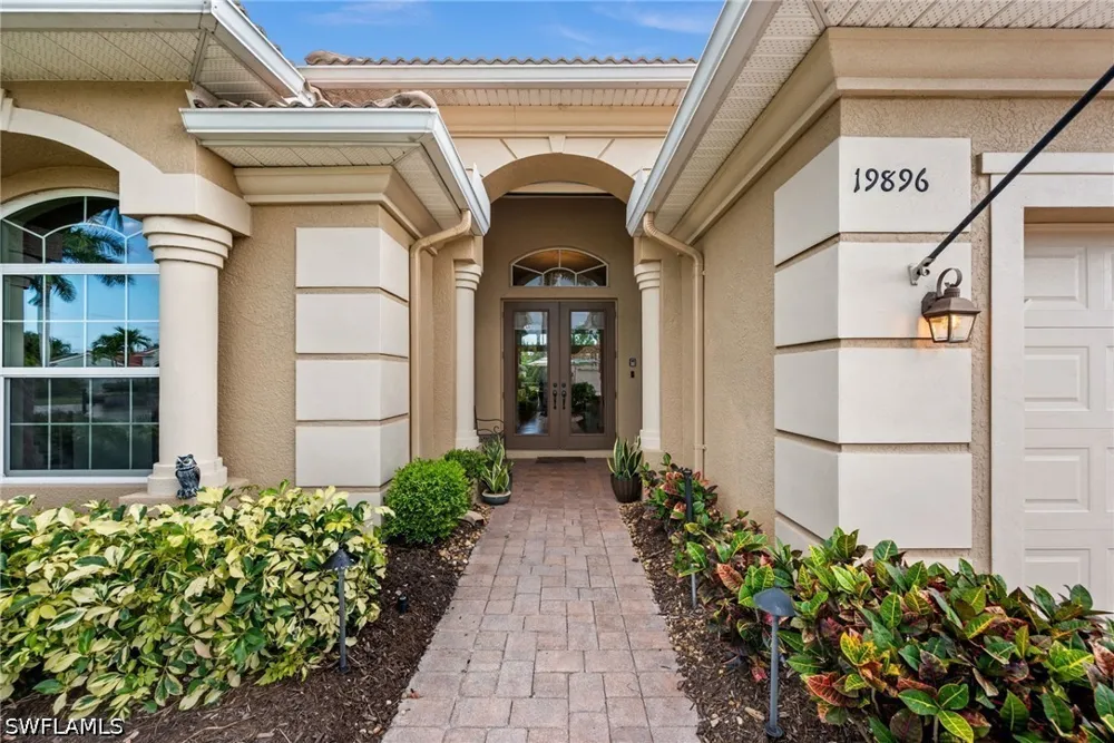 Casa Verde Way Estero, FL 33967