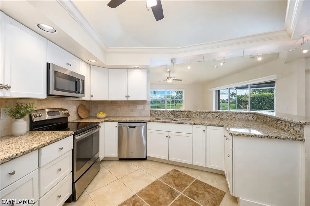 Kent Drive Naples, FL 34112