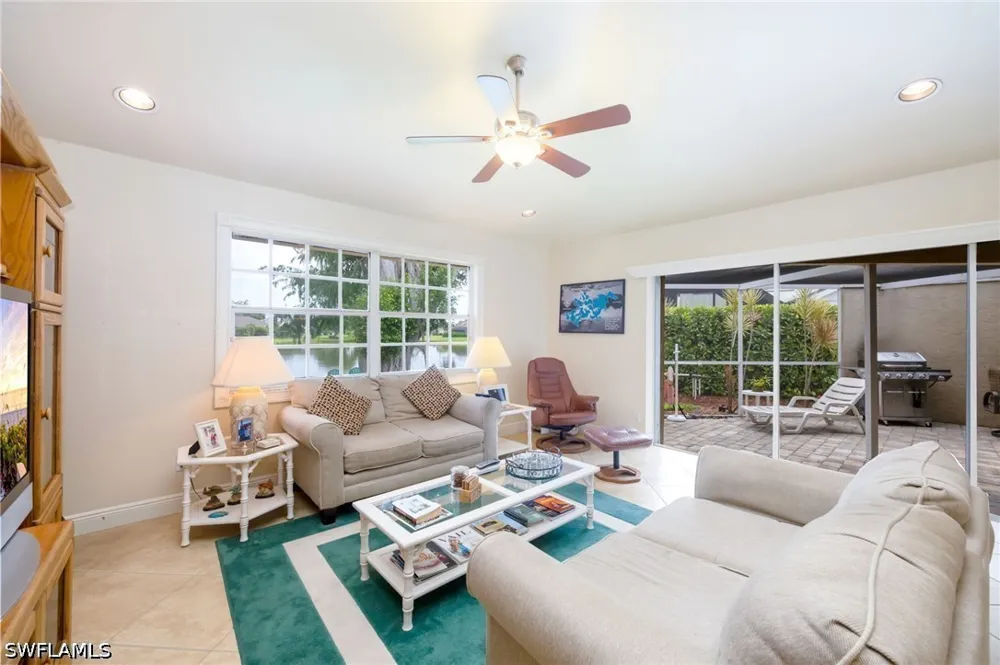 Kent Drive Naples, FL 34112
