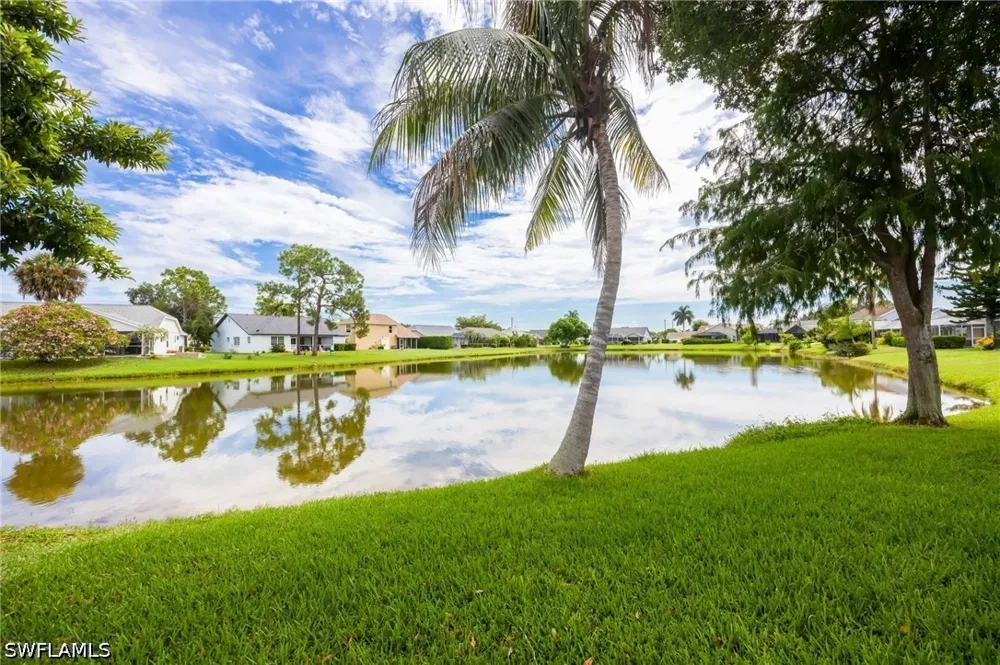 Kent Drive Naples, FL 34112