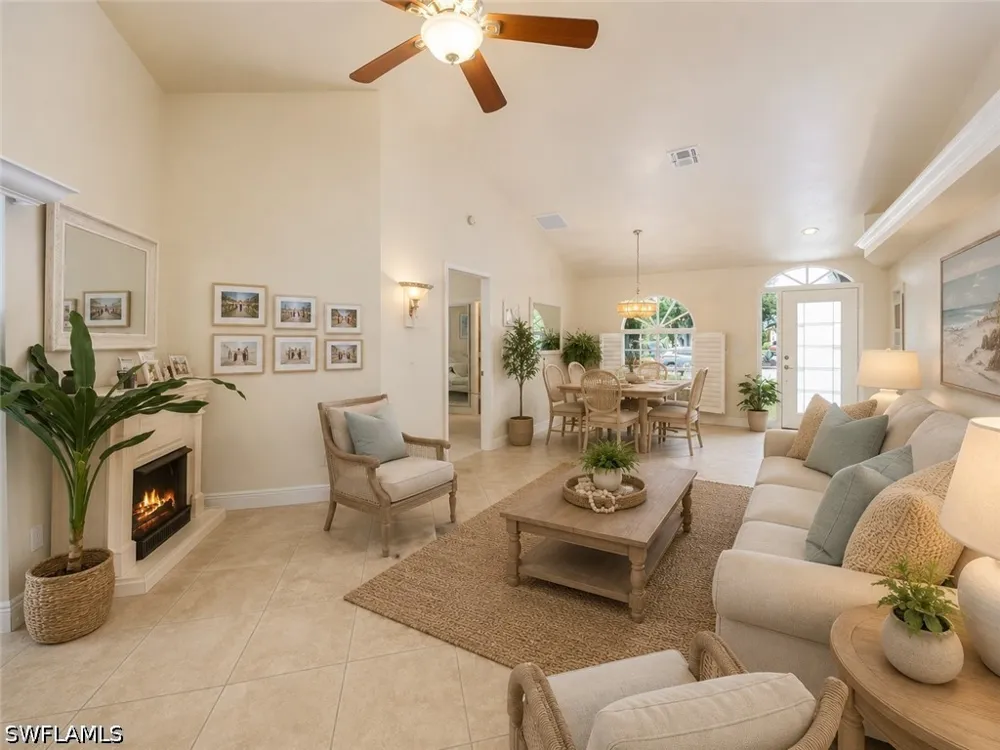 Kent Drive Naples, FL 34112